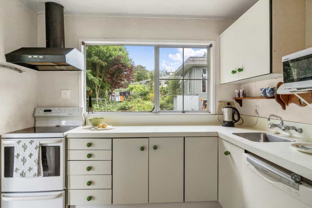 Condominium in Hamilton, Waikato 12409758