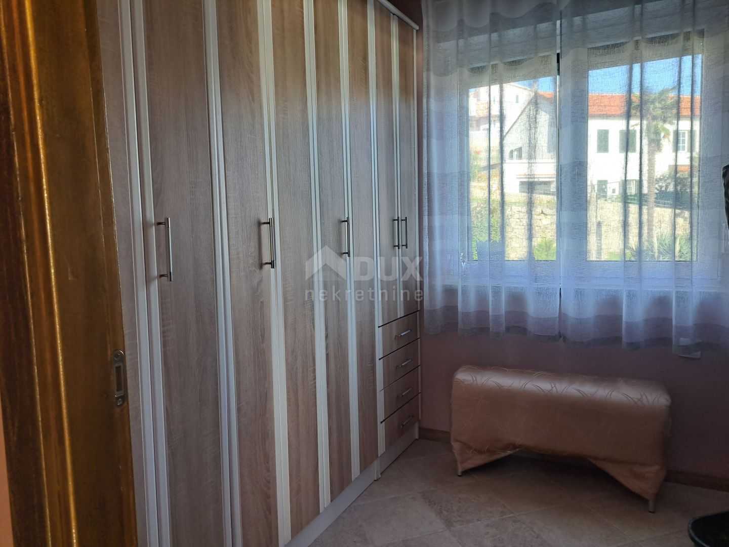 casa en Rubeši, Primorsko-goranska županija 12410339