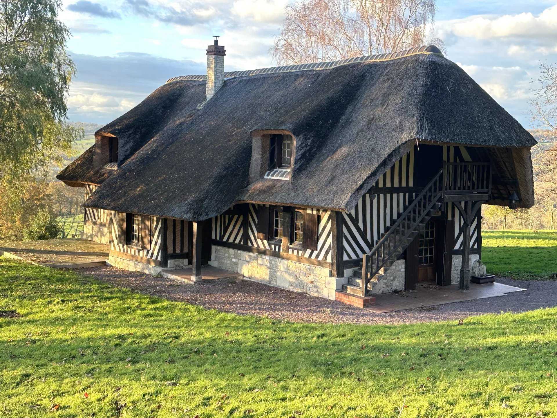 Rumah di Saint-Léger-Dubosq, Calvados 12410692