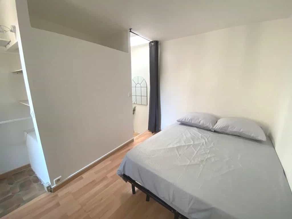 公寓 在 Montelimar, 奧弗涅-羅納-阿爾卑斯大區 12412922