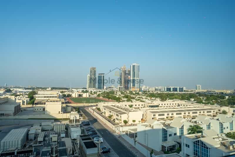 कार्यालय में Dubai, Dubai 12413359