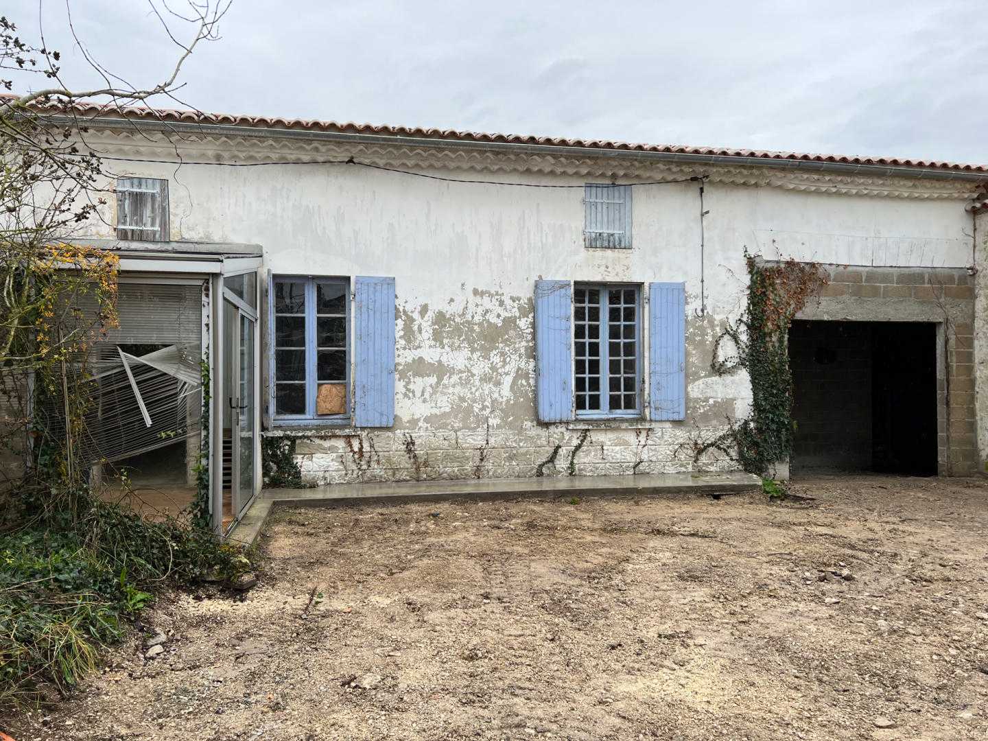Hus i Blanzac-les-Matha, Nouvelle-Aquitaine 12414391