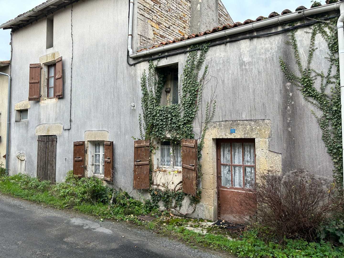 Huis in Aulnay, Nouvelle-Aquitanië 12414397