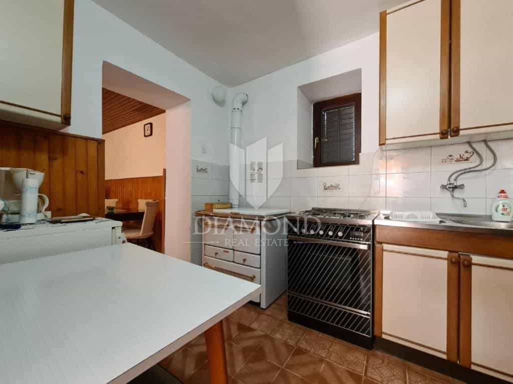σπίτι σε Svetvinčenat, Istria County 12416528