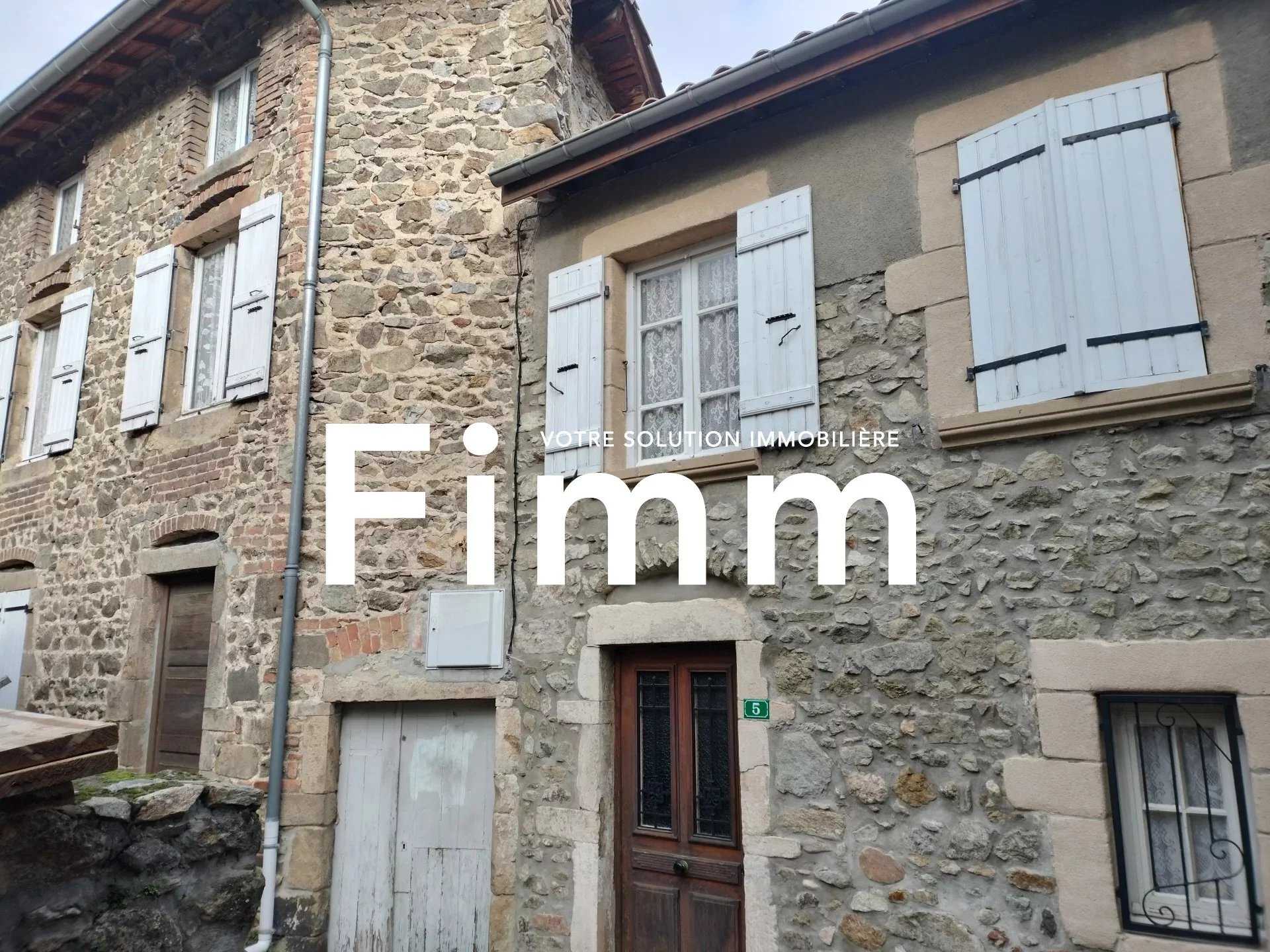 房子 在 Saint-Pierre-de-Boeuf, Auvergne-Rhone-Alpes 12417226
