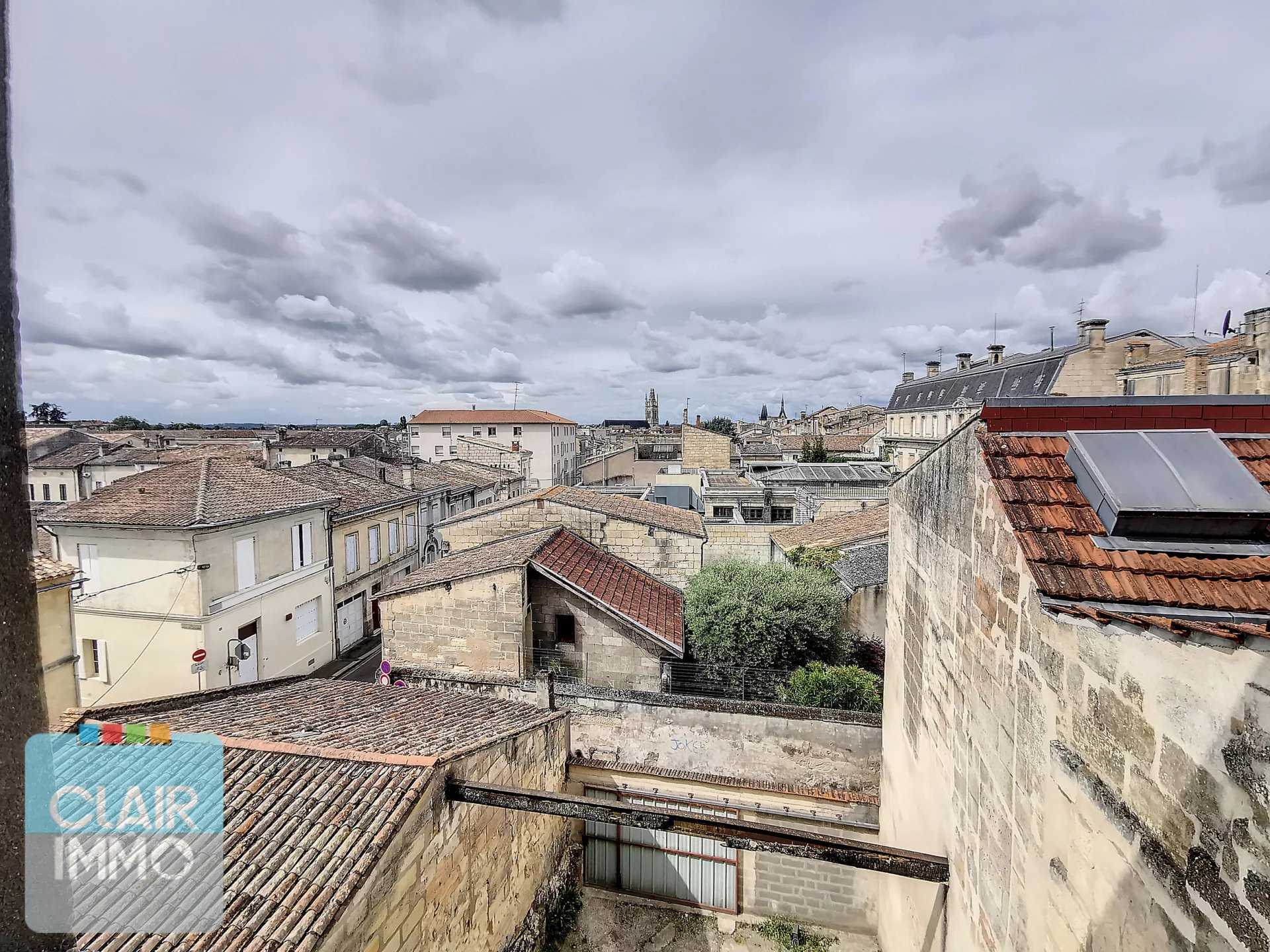Multiple Houses in Libourne, Nouvelle-Aquitaine 12417310