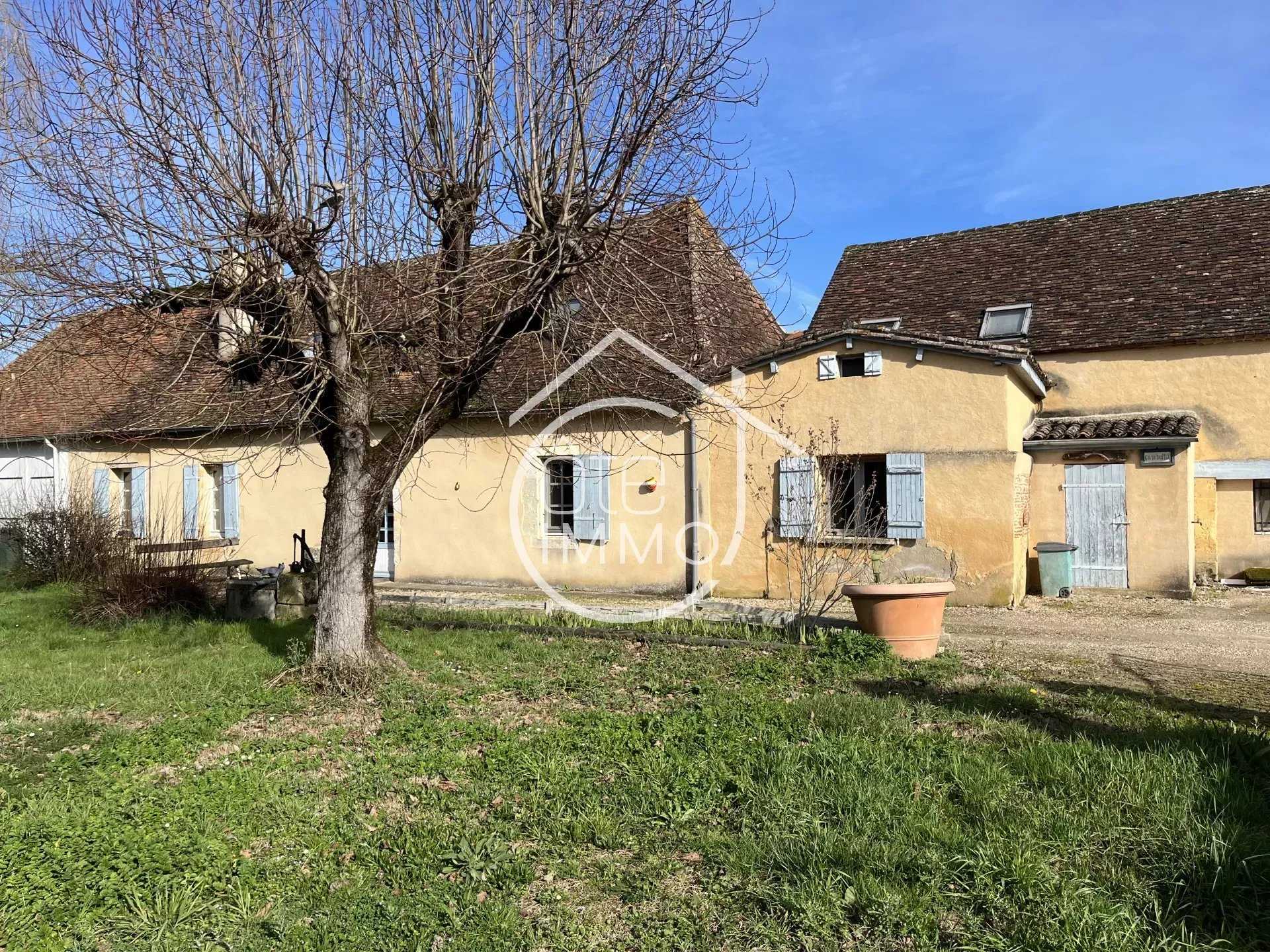 Житлова в Saint-Pierre-d'Eyraud, Dordogne 12417351