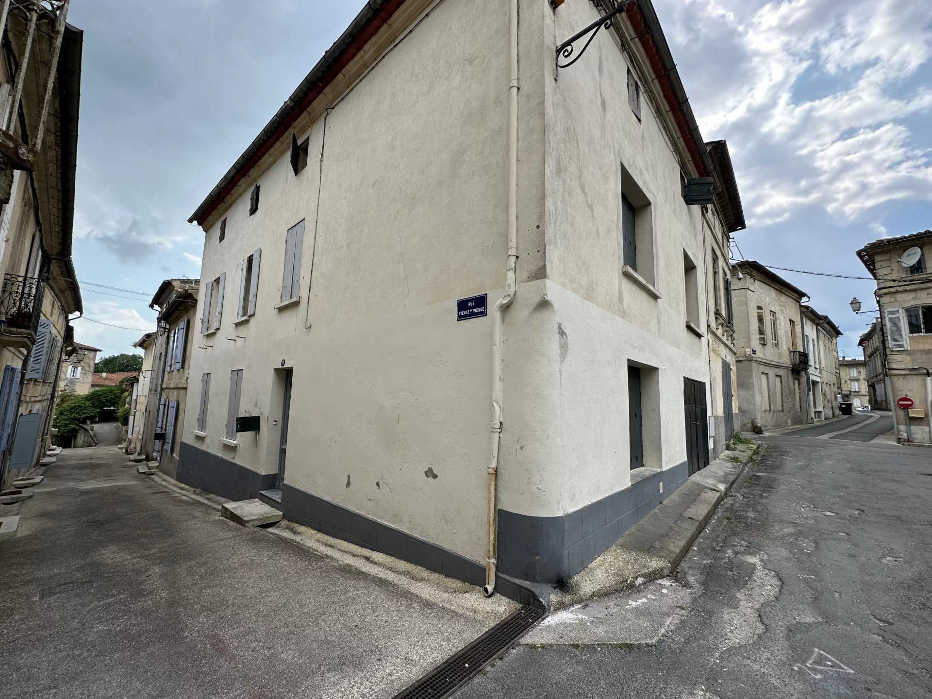 Huis in Castillon-la-Bataille, Nouvelle-Aquitanië 12417428