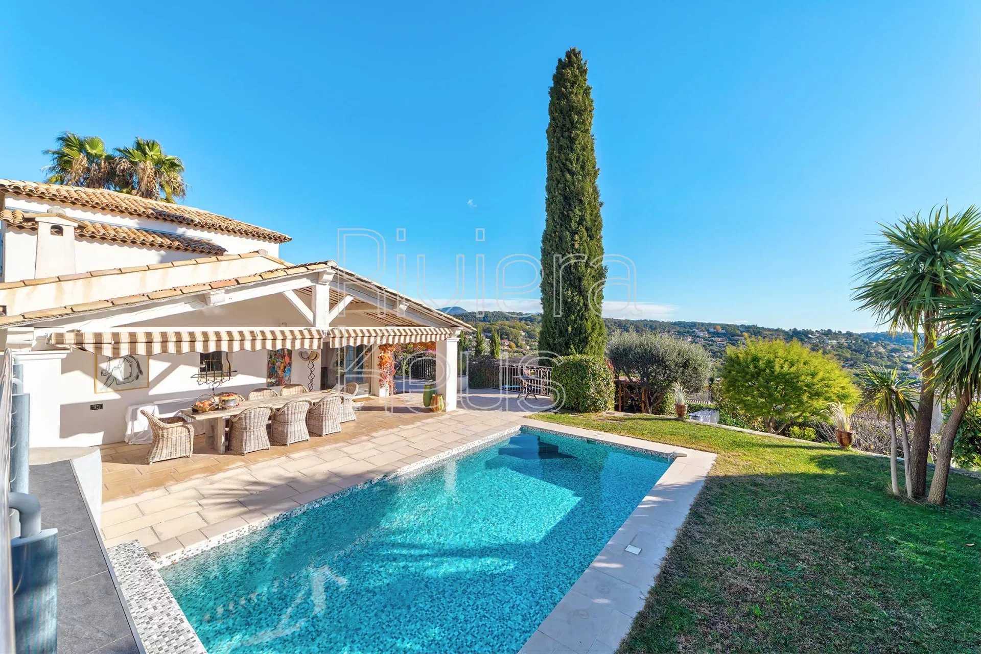 rumah dalam Vence, Provence-Alpes-Côte d'Azur 12417682