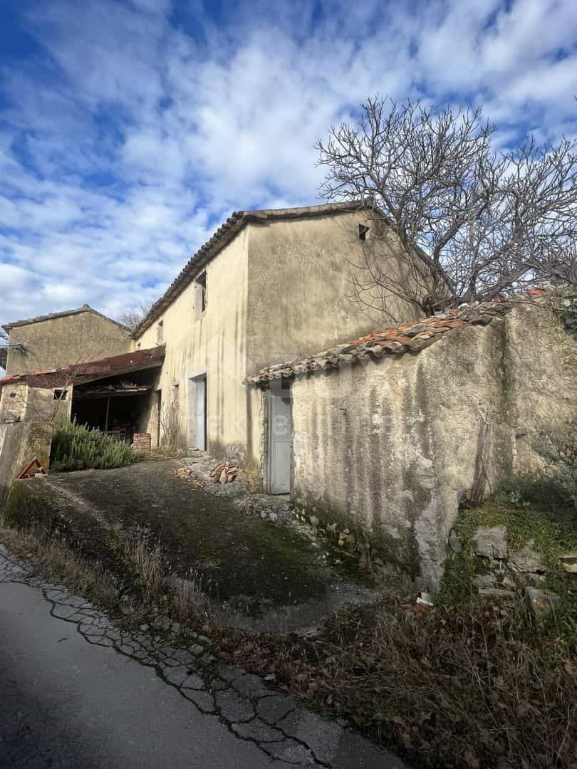 σπίτι σε Buzet, Istarska Zupanija 12417847