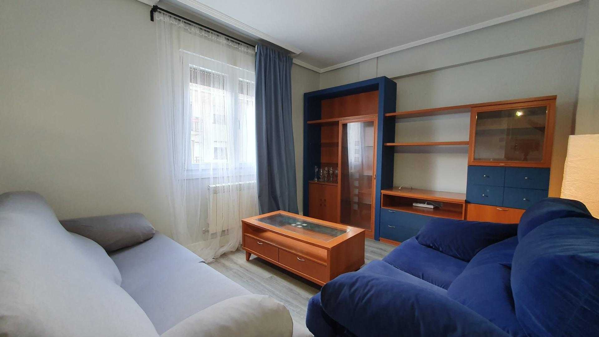 Condominium in Aracaldo, Basque Country 12417892