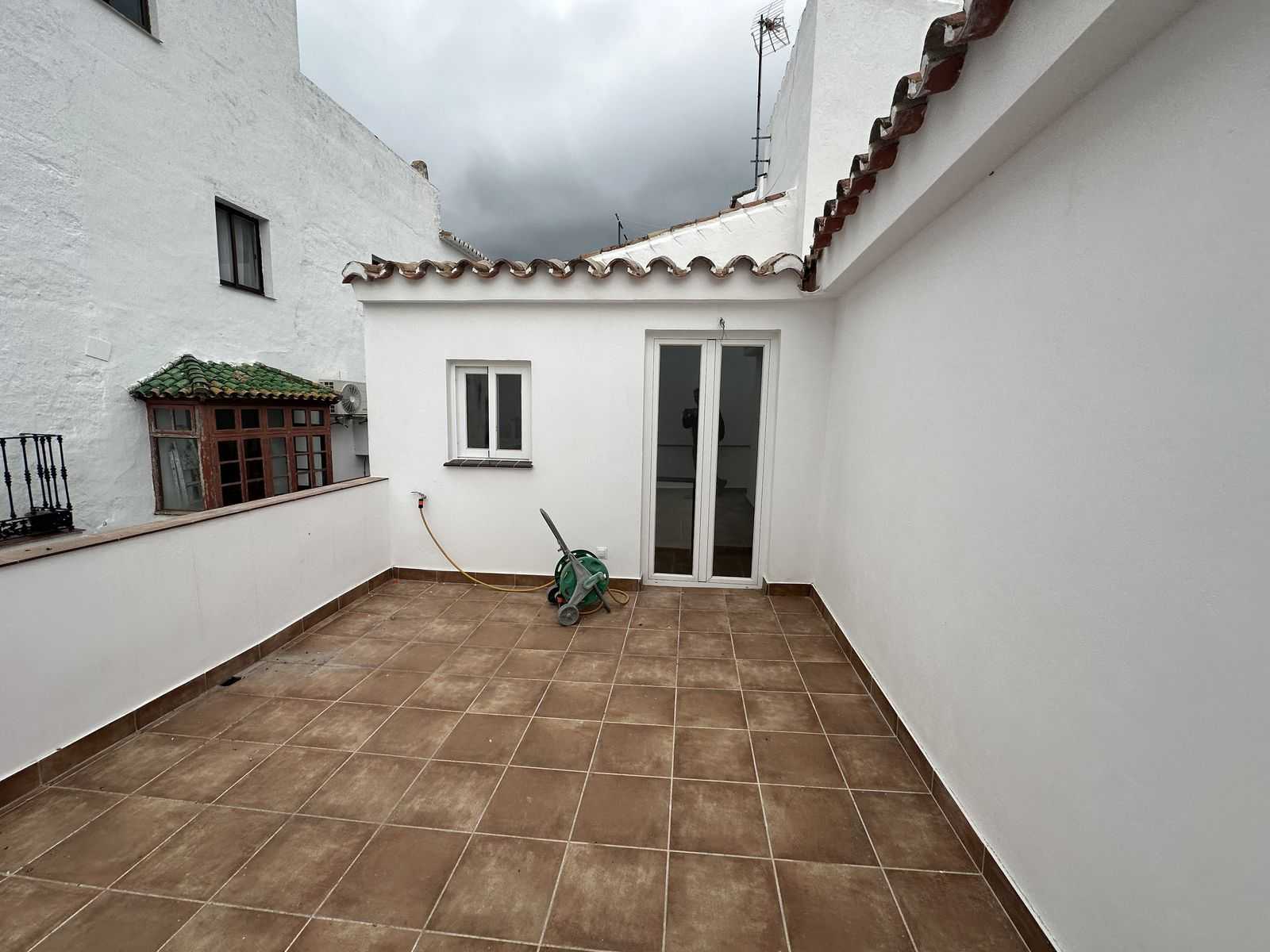 rumah dalam Casares, Andalucía 12419123