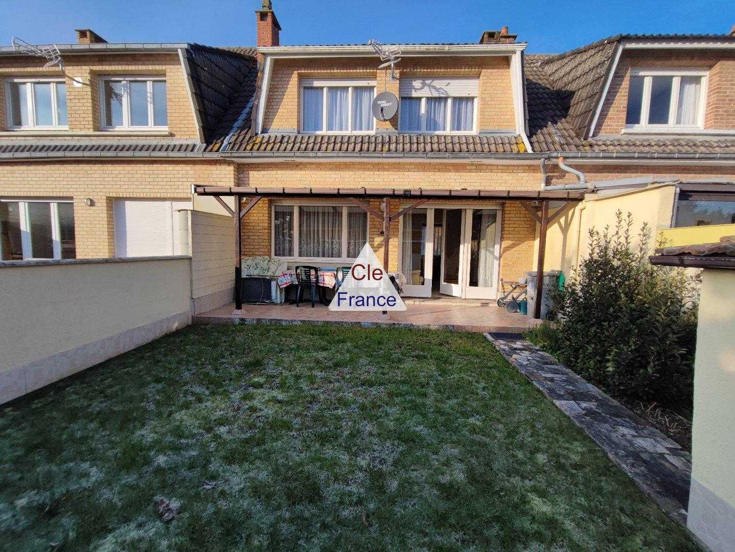House in Hondschoote, Hauts-de-France 12419900