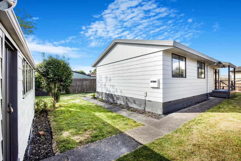 House in Hamilton, Waikato 12420177
