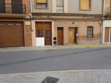 Annen i Meliana, Valencia 12420503