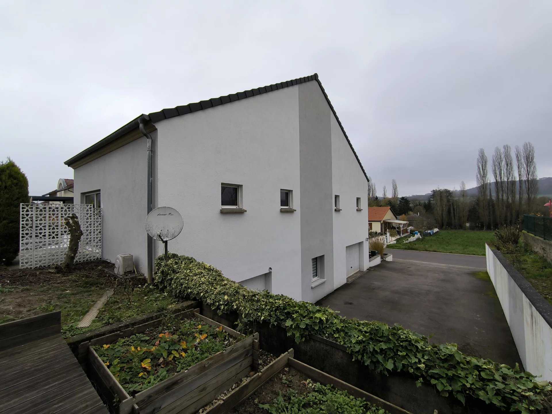 Residencial en Elzange, Moselle 12420914