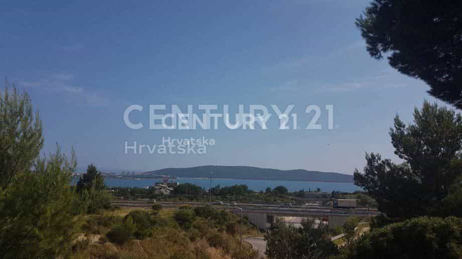 Land im , Split-Dalmatia County 12421160