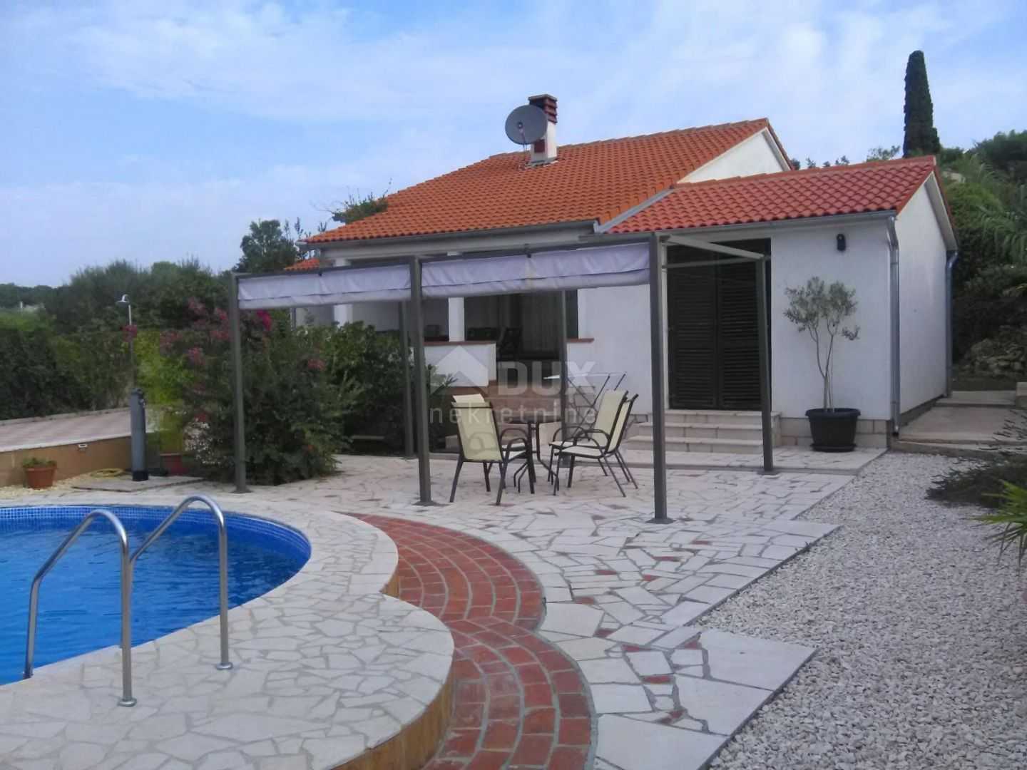House in Pula, Istarska županija 12421183