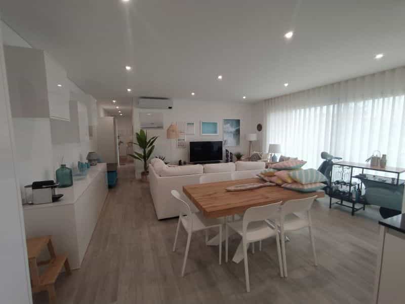 公寓 在 Atouguia da Baleia, Leiria 12422163