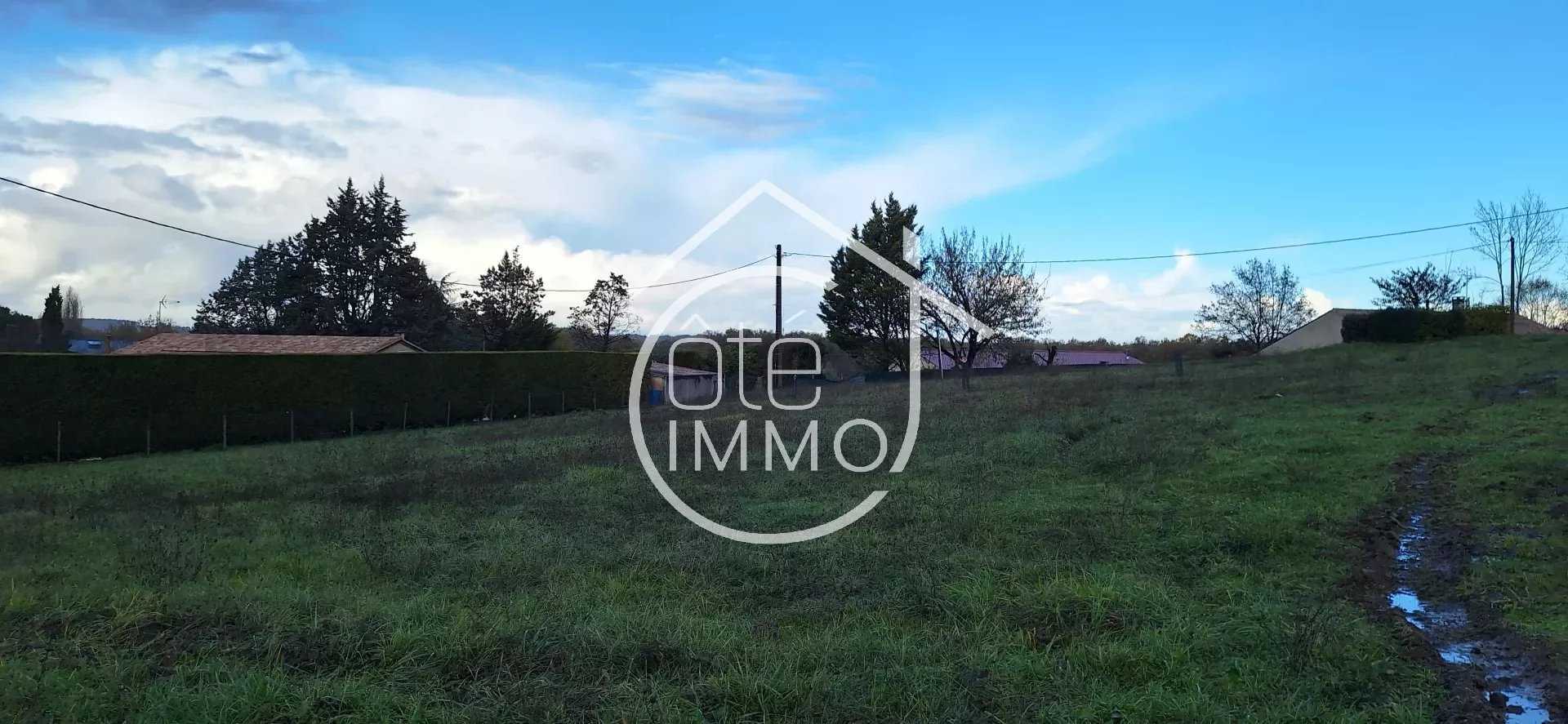 Land in Flaugeac, Nouvelle-Aquitaine 12423266