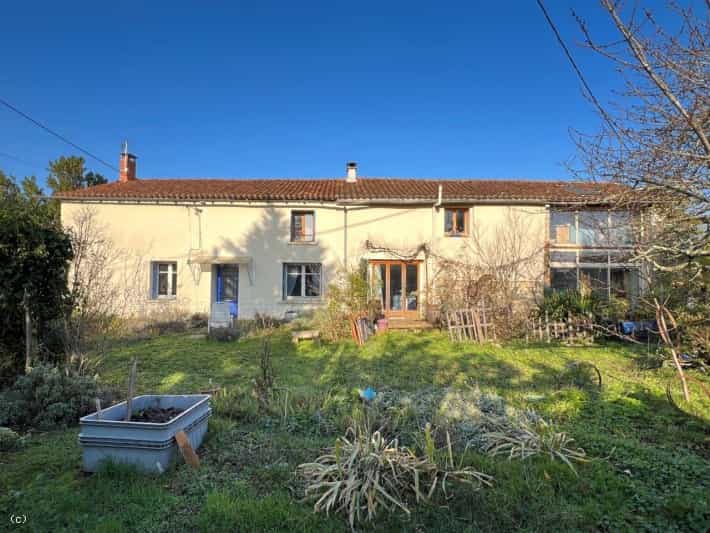 Huis in Couture, Nouvelle-Aquitaine 12424506