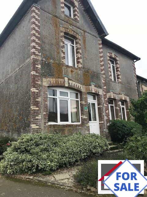 casa en Pré-en-Pail-Saint-Samson, Pays de la Loire 12424566