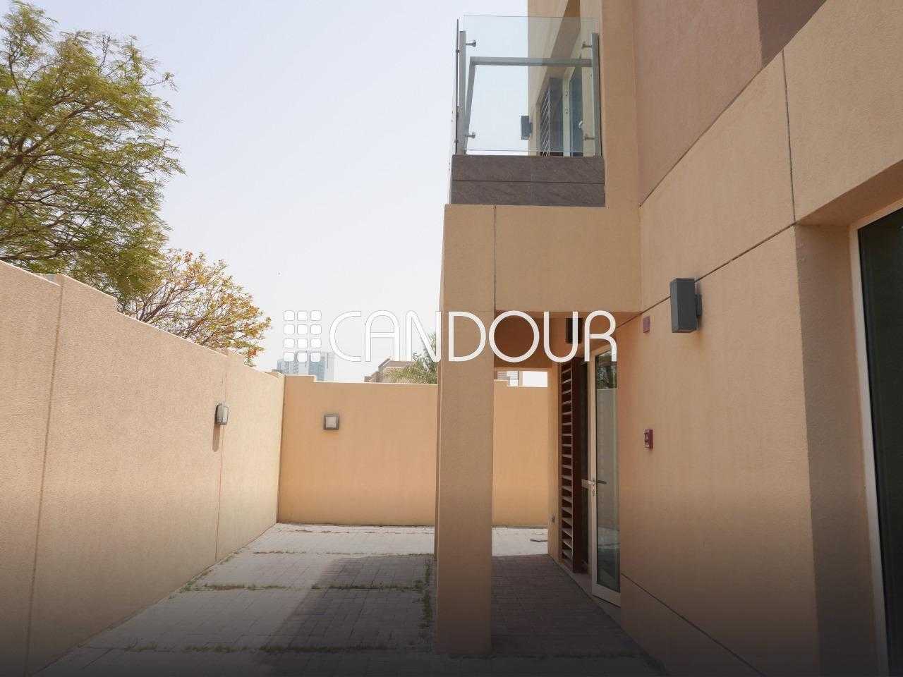 House in Dubai, Dubai 12428147