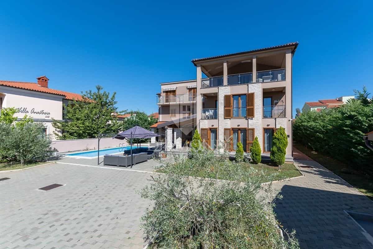 Будинок в Banjole, Istria County 12428243