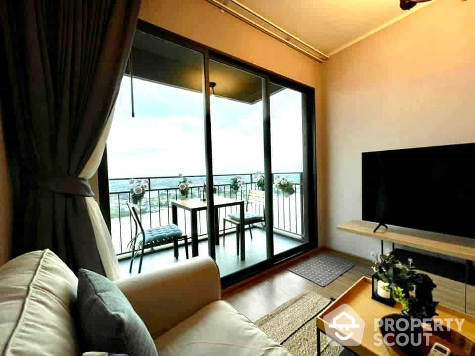 Condominium in Bang Phongphang, Samut Prakan 12428479