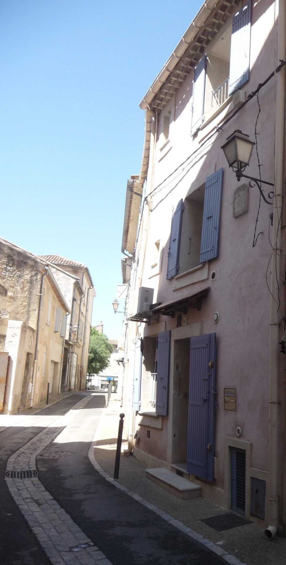 Flere huse i Carpentras, Provence-Alpes-Cote d'Azur 12429222