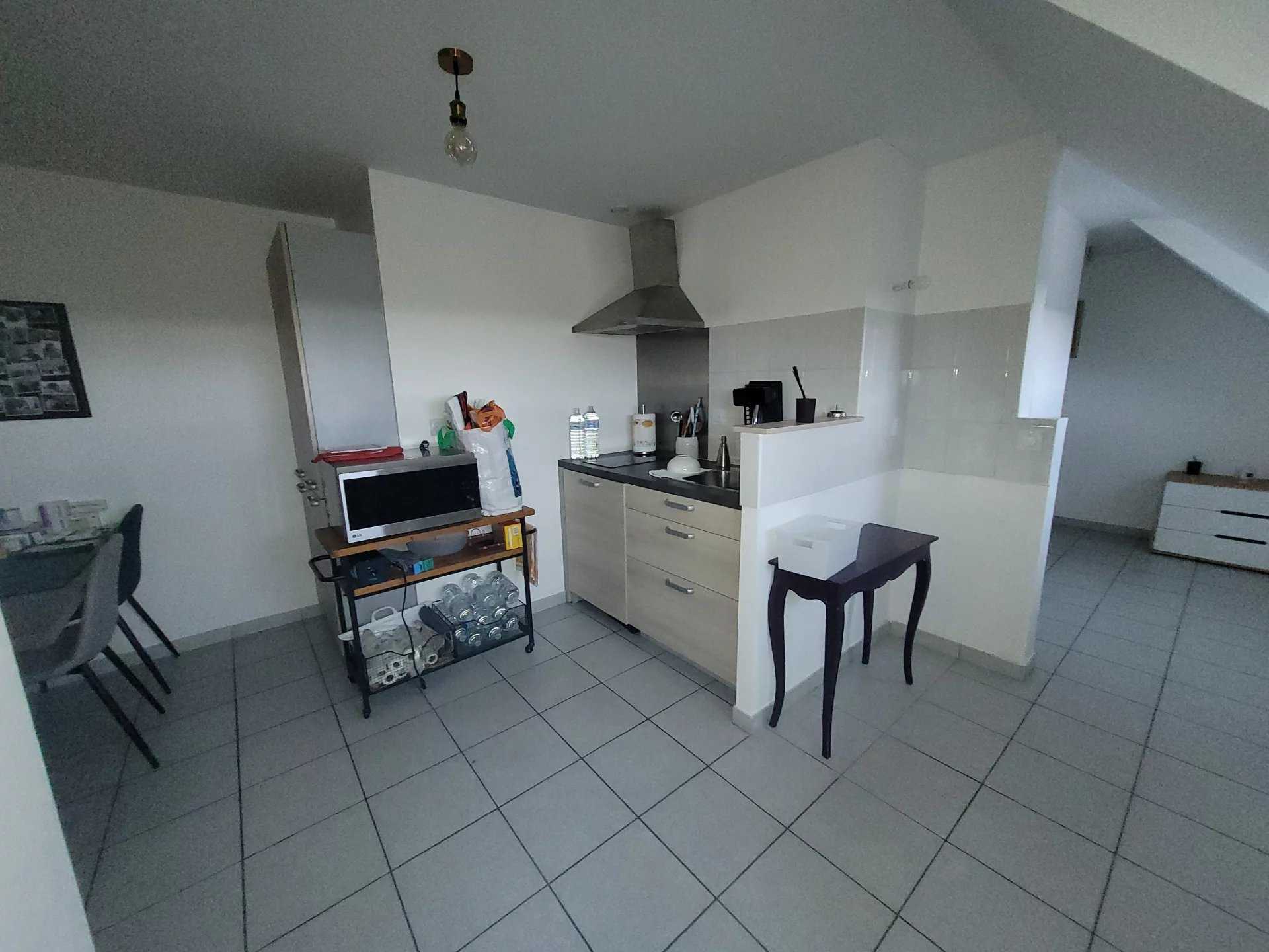 公寓 在 Saint-Symphorien-d'Ancelles, Saône-et-Loire 12430435