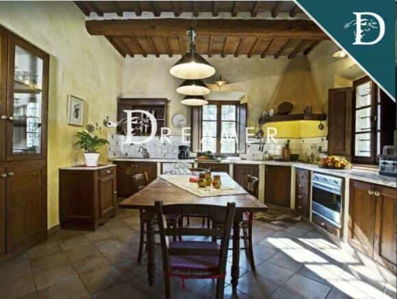 بيت في Gaiole in Chianti, Tuscany 12430776