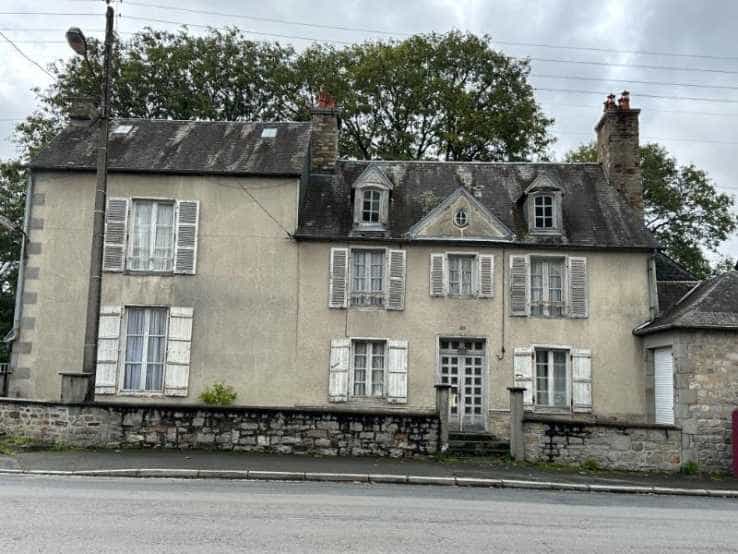 Haus im Mortain, Normandie 12431848