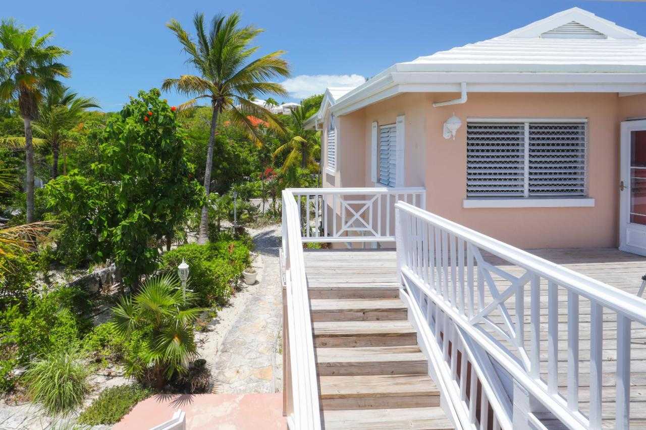 House in The Bight Settlement, Caicos Islands 12432142