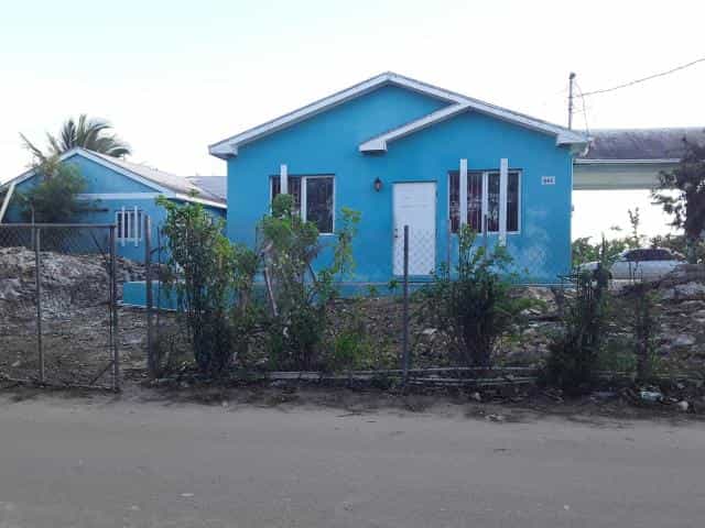 House in Pirates Well, Mayaguana 12432211