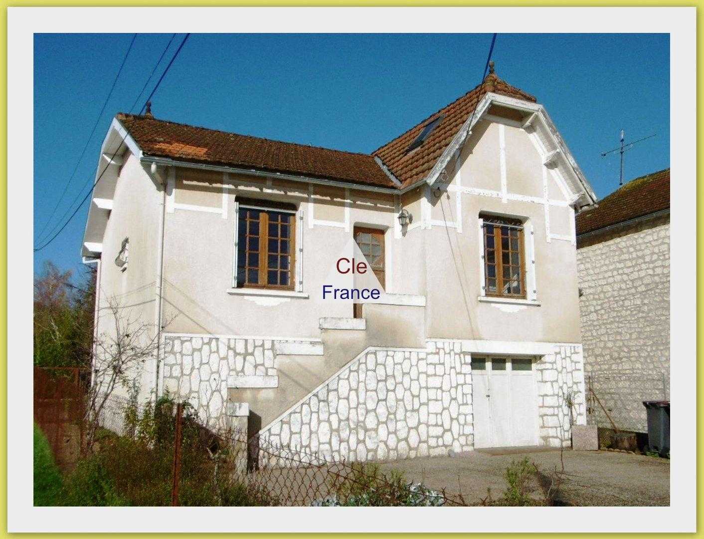 Rumah di Ruelle-sur-Touvre, Nouvelle-Aquitaine 12434100