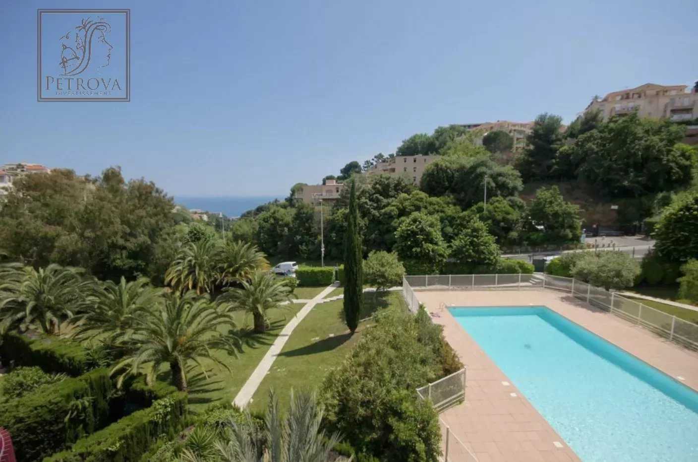 Condominium in Saint-Isidore, Provence-Alpes-Cote d'Azur 12434181