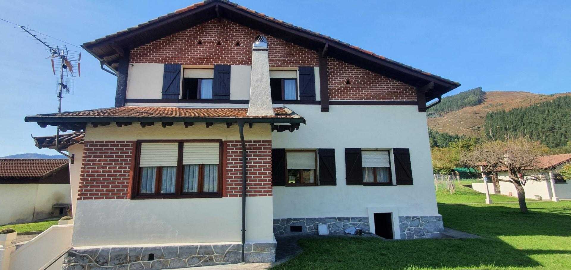 House in Aracaldo, Basque Country 12442159