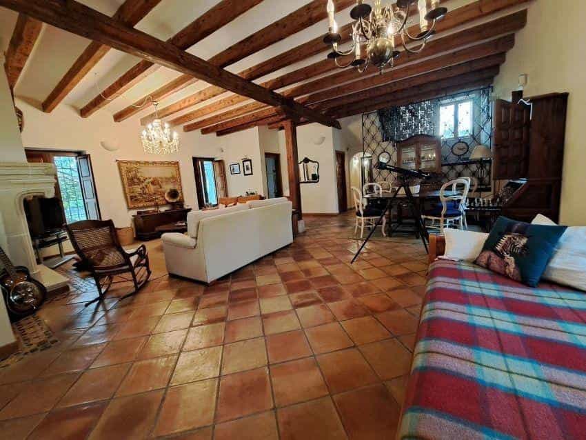 rumah dalam Huescar, Andalusia 12442168