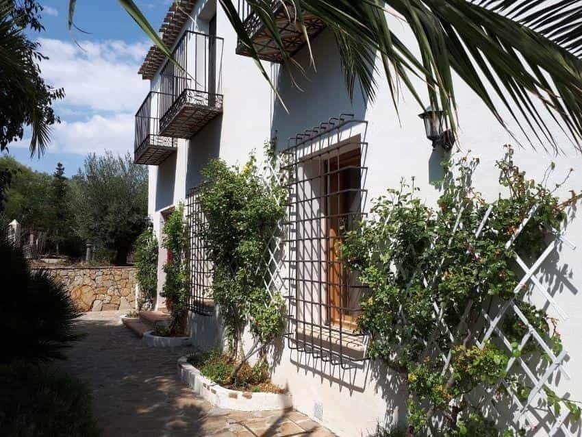 House in , Andalucía 12442168