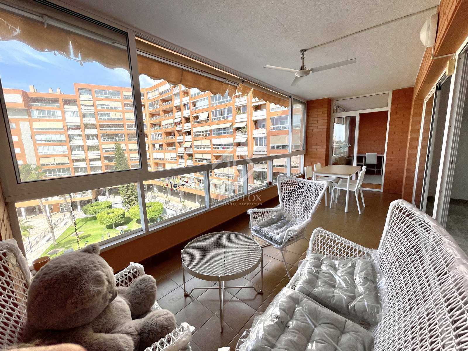 Condominium in Alicante, Valencia 12442183