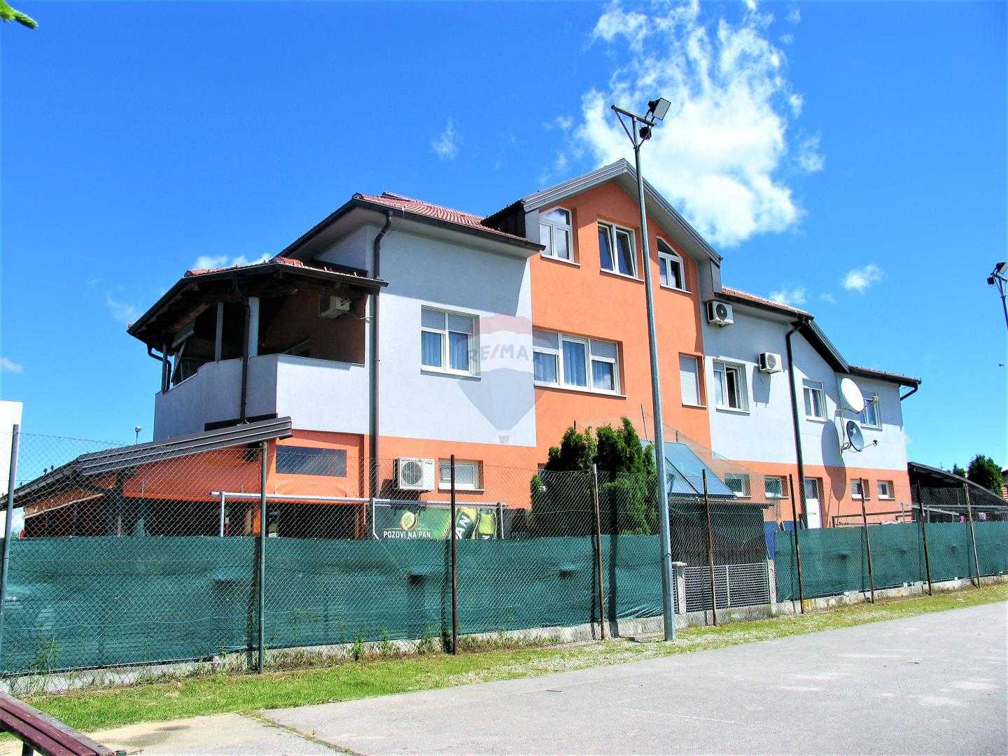Будинок в Karlovac, Karlovačka županija 12443213