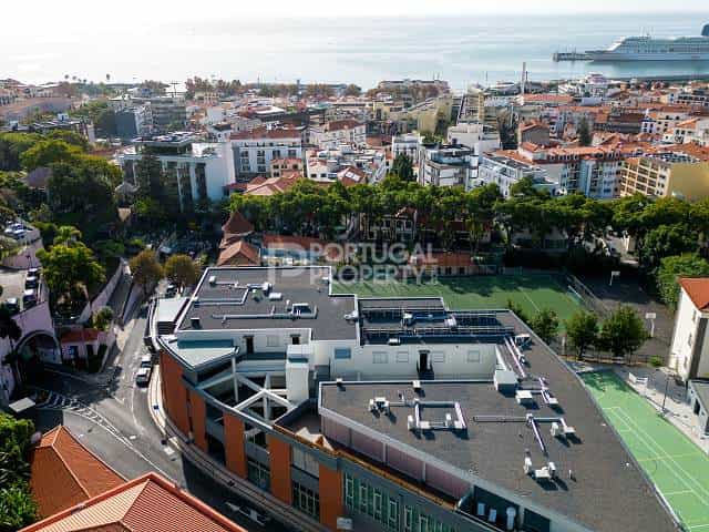 Ejerlejlighed i Funchal, Madeira 12443727