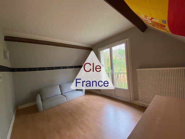 Rumah di Briare, Centre-Val de Loire 12444528