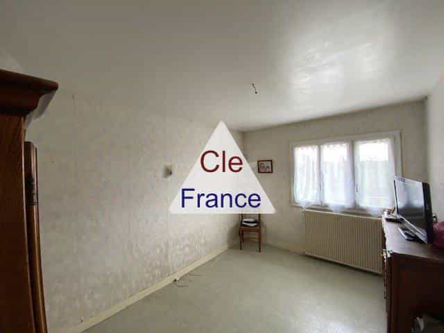 Rumah di Briare, Centre-Val de Loire 12444528