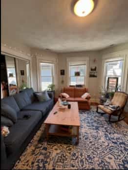 公寓 在 Somerville, Massachusetts 12444809