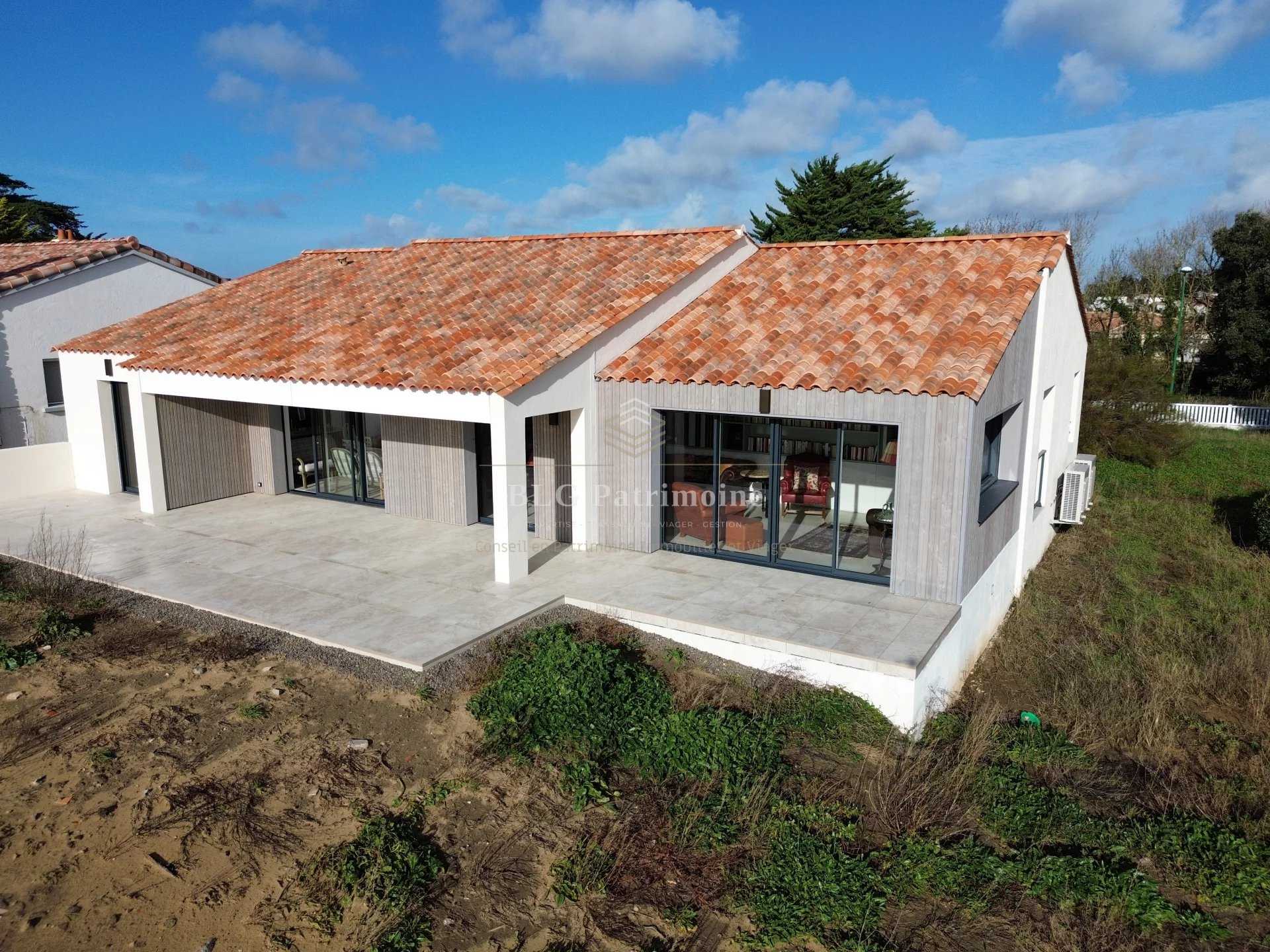 House in Longeville-sur-Mer, Vendée 12445852