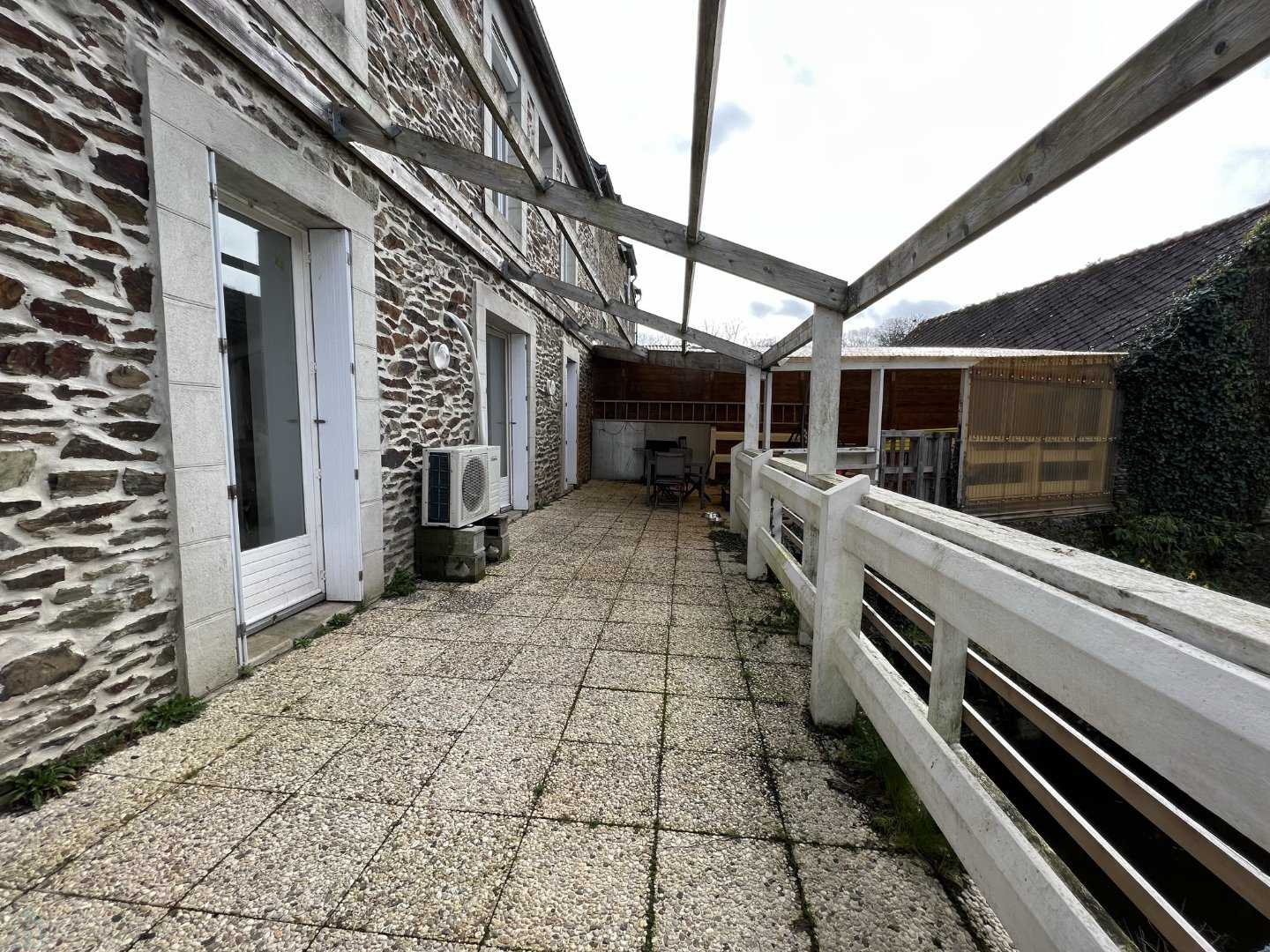 rumah dalam Carhaix-Plouguer, Brittany 12446708