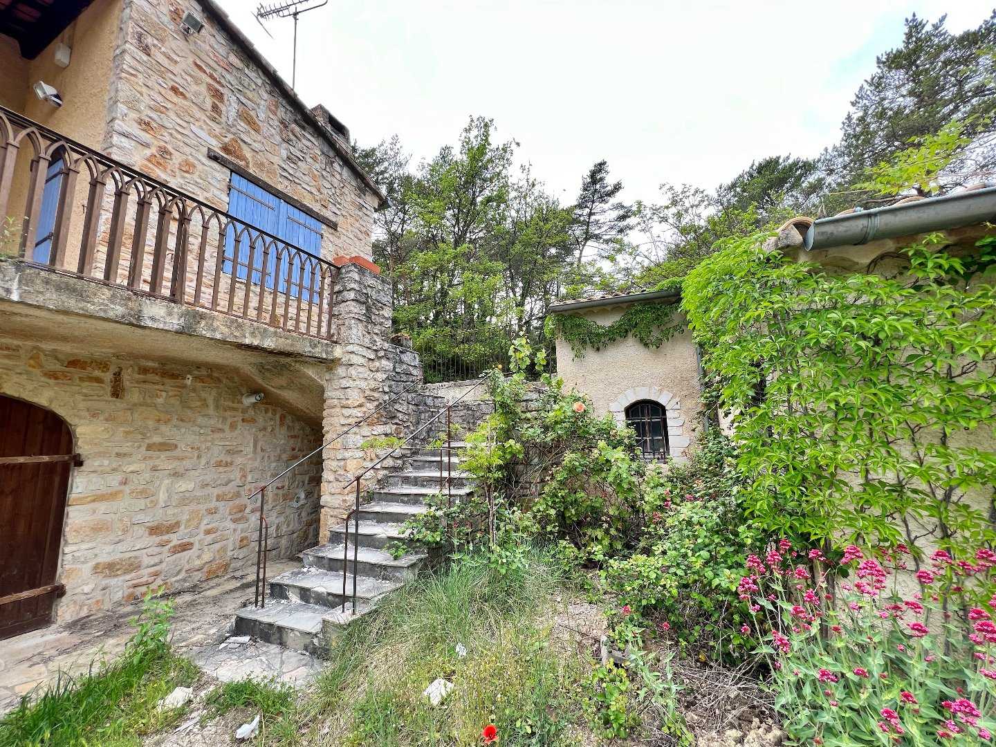 σπίτι σε Niozelles, Provence-Alpes-Côte d'Azur 12446742