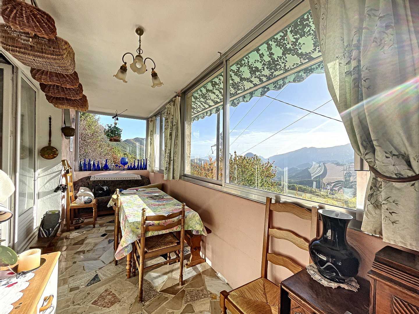 rumah dalam Brianconnet, Provence-Alpes-Cote d'Azur 12446753